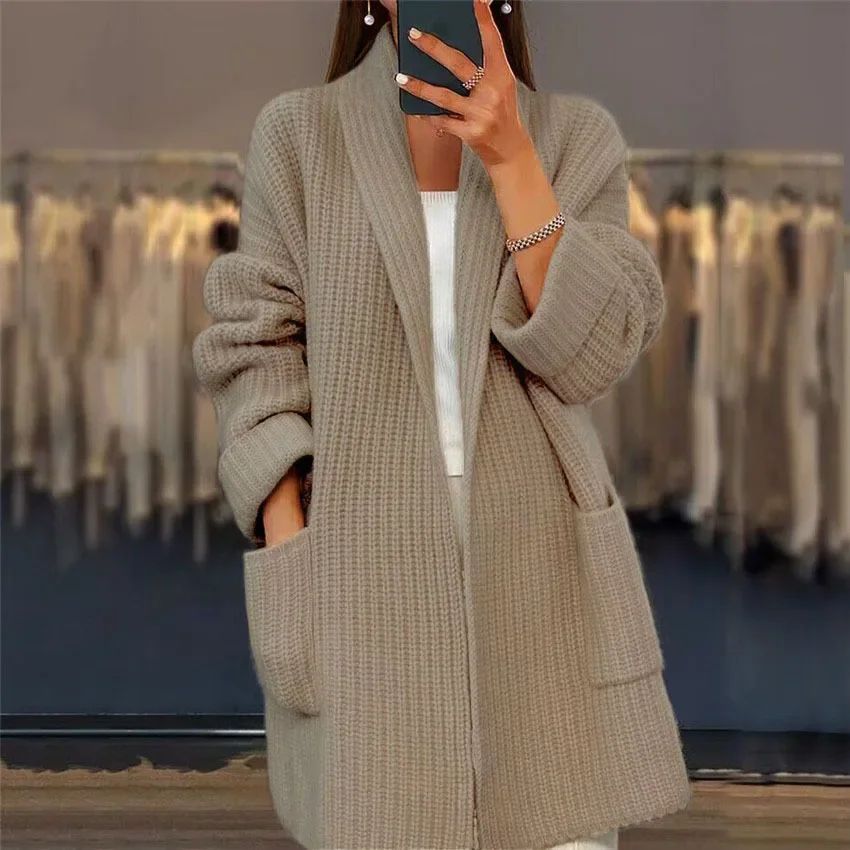 Cardigan oversized din tricot gros pentru femei – lung, deschis, cu buzunare